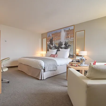 Mercure Paris 4* Velizy-Villacoublay