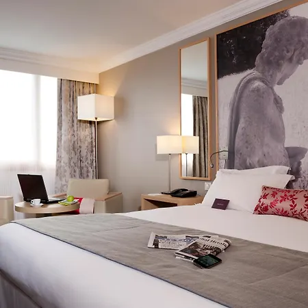 Mercure Paris 4* Velizy-Villacoublay
