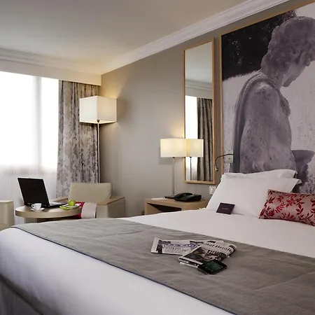 Mercure Paris