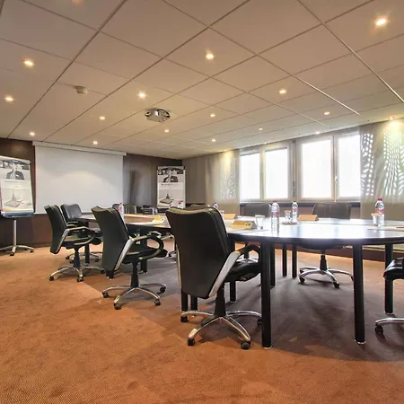 Mercure Paris Szálloda 4*