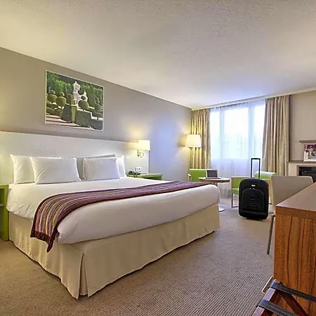 Mercure Paris 4* Velizy-Villacoublay