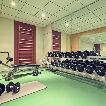 Mercure Paris Hotel 4*