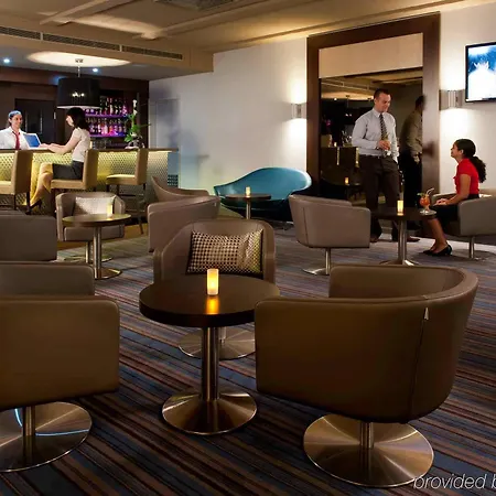 Mercure Paris 4*