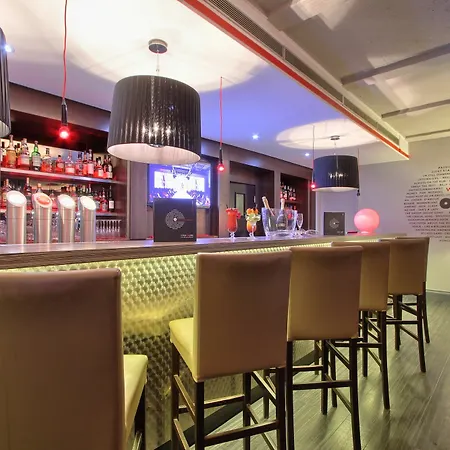Mercure Paris 4* Velizy-Villacoublay